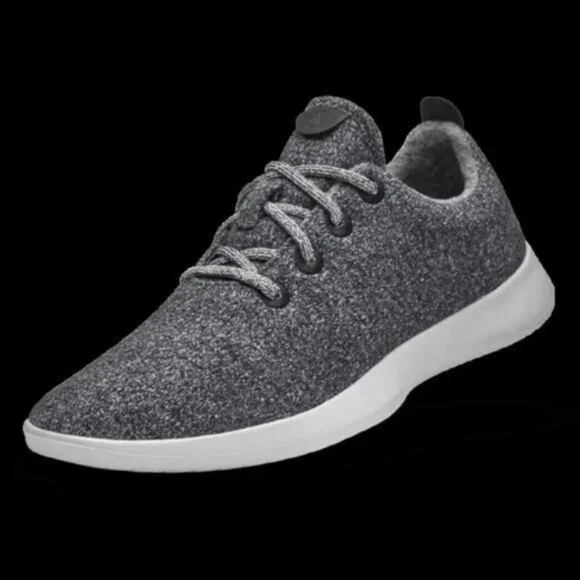 allbirds Shoes - Allbirds Women's Wool Runners Sneakers Dark Grey/White Sole Size 10